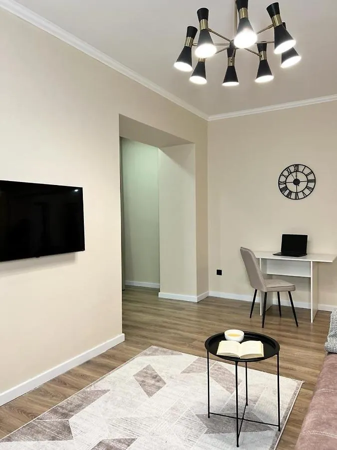 2Х Комнатная Квартира Бизнес Класса Almaty Apartment